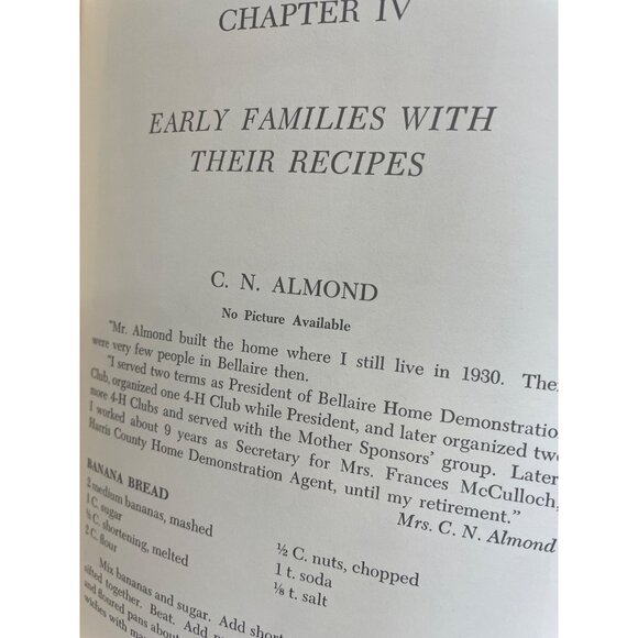 Bellaires Own Historical Cookbook By Bellaire Womens Civic Club 1983 Hardcover - Picture 7 of 7